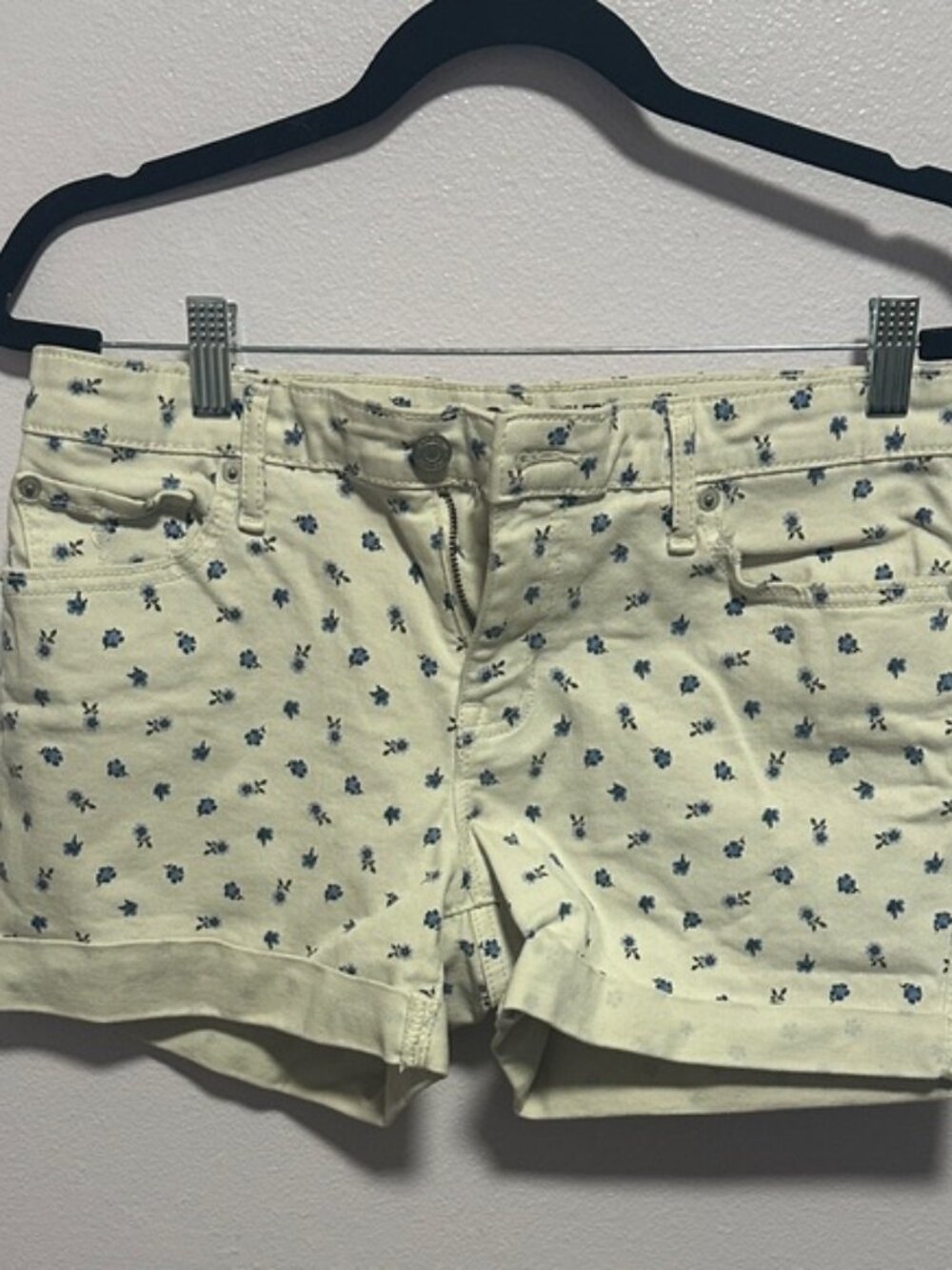 GAP White Jean Shorts with Blue Floral Print